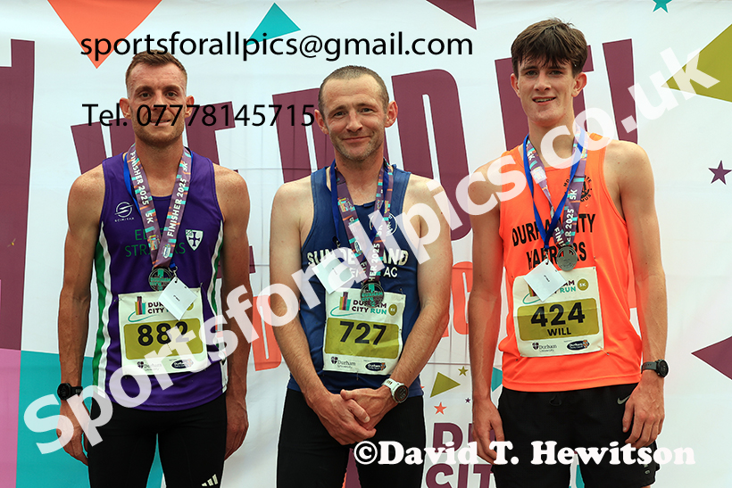 Durham City 5k, 2025 Durham City 5k and 10k, Durham.  Photo: David T. Hewitson/Sports for All Pics